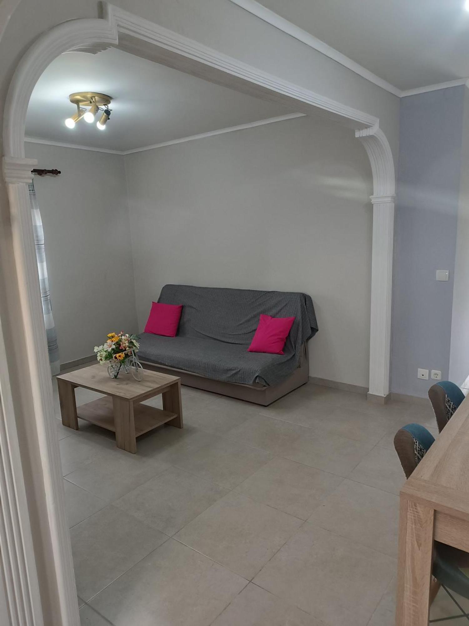 Ferienwohnung Spiros Full House In Marathias Exterior foto